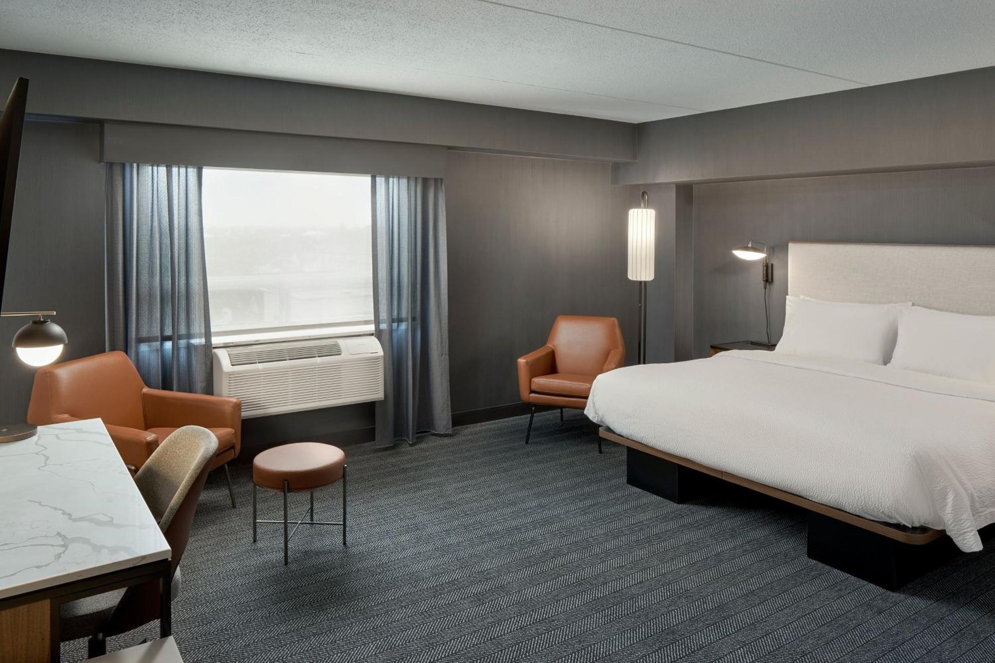Courtyard By Marriott Regina Downtown Hotel Ngoại thất bức ảnh