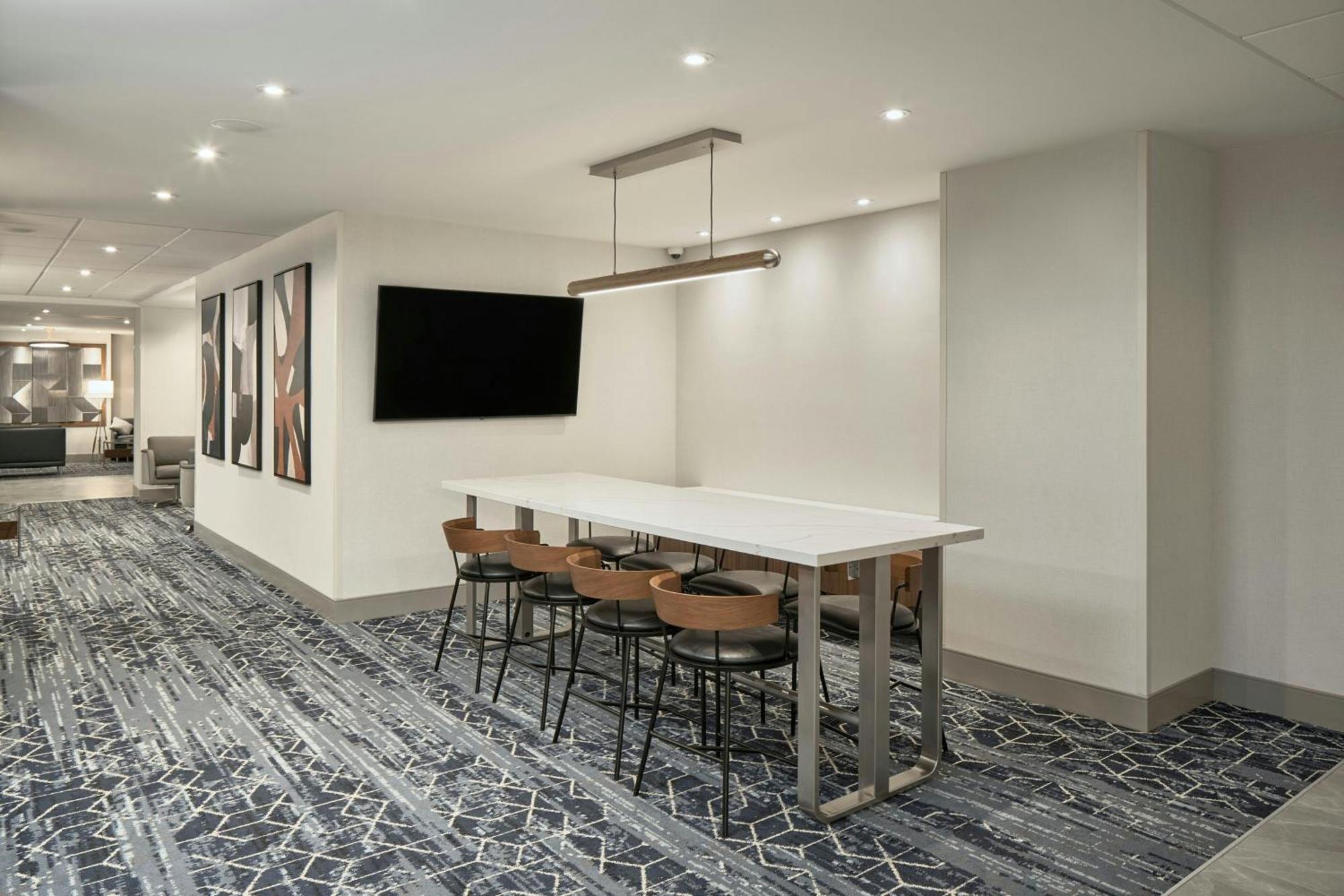 Courtyard By Marriott Regina Downtown Hotel Ngoại thất bức ảnh